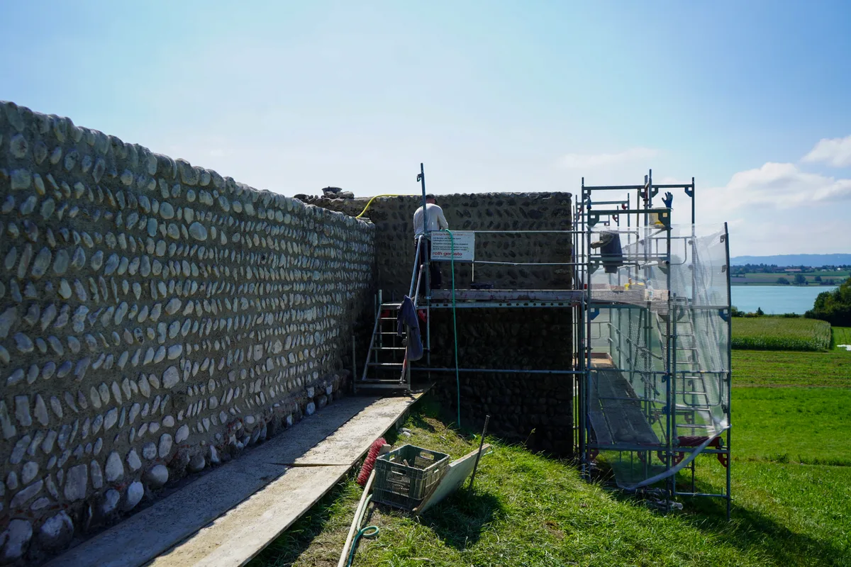 Restaurationsarbeiten am Römerkastell Irgenhausen in Pfäffikon